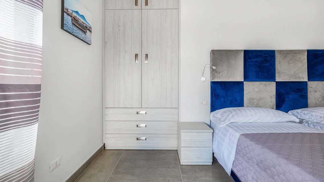 Azzurro Park Suites-7 8
