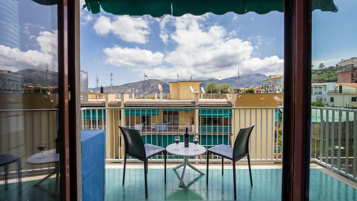 Azzurro Park Suites-1 2