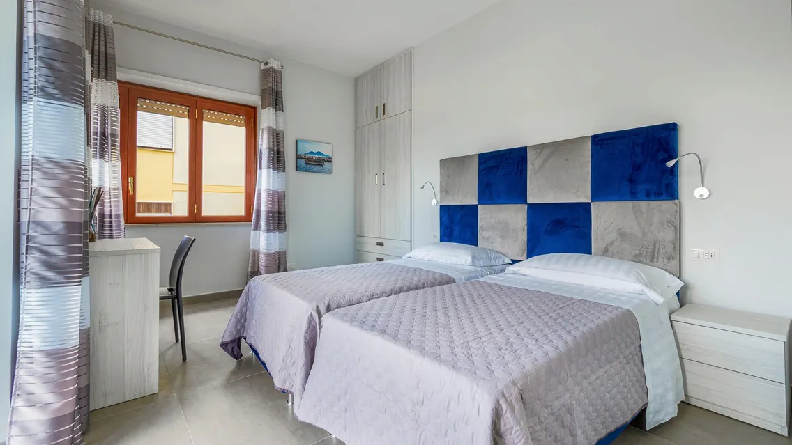 Azzurro Park Suites-4 5