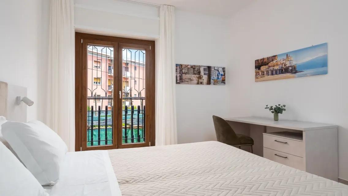 Zephiro Suites-16 17