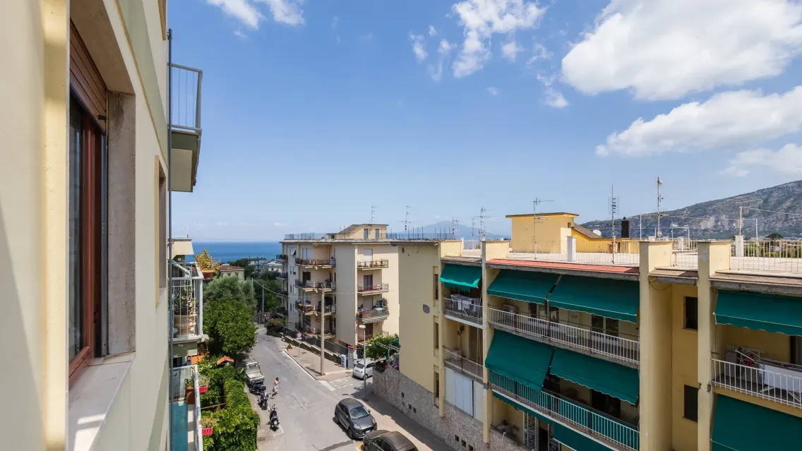 Azzurro Park Suites-16 17