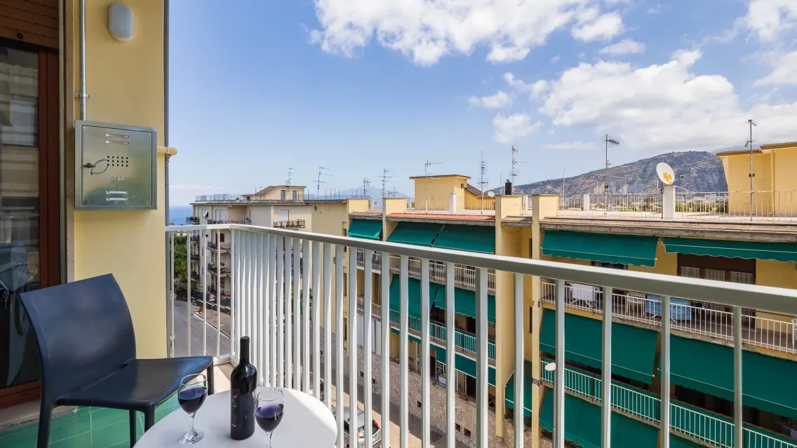 Azzurro Park Suites-15 16
