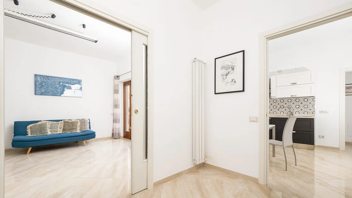 Parsano Suites-3 4