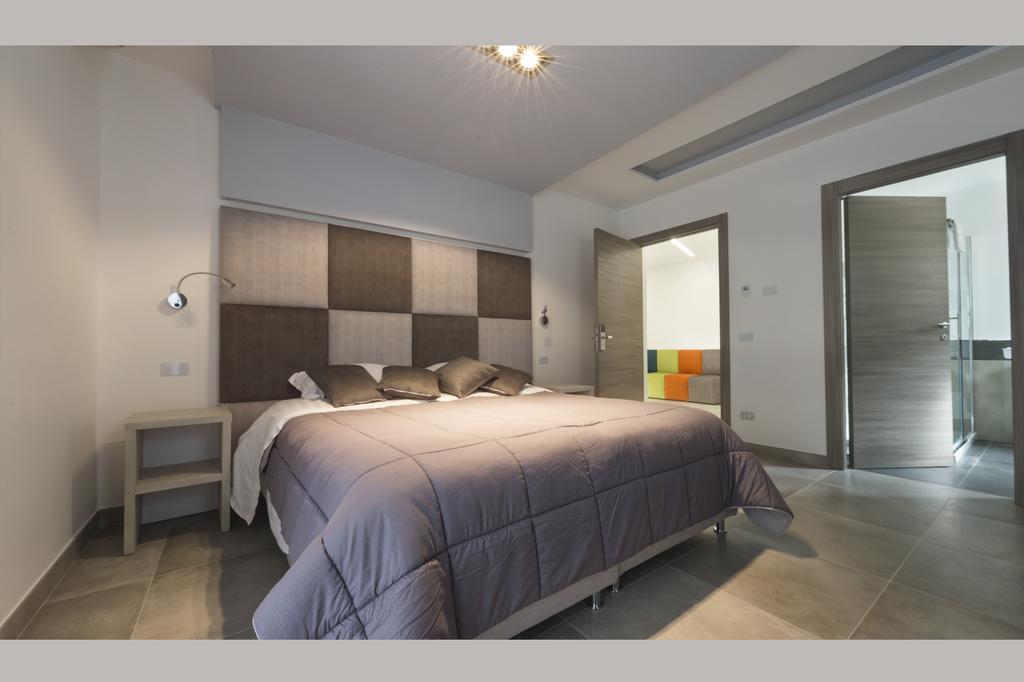 Deluxe Room with Balcony